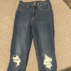 Skinny Hollister Jeans Ripped at knees